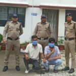 सरेराह गुंडई दिखाने वालो को दून पुलिस लायी घुटनो पर