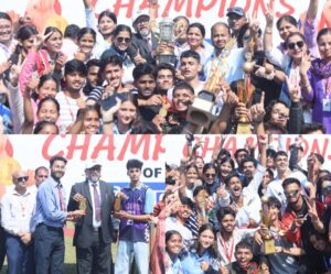 एस जी आर आर यू खेलोत्सव-2025 में स्कूल ऑफ़ ह्यूमैनिटीज एण्ड सोशल साइंसेज़ ओवरऑल चैम्पियन