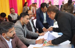 जनता की बीच पहुंचे डीएमः ऋषिकेश में जन समस्याओं का ऑन द स्पॉट समाधान,