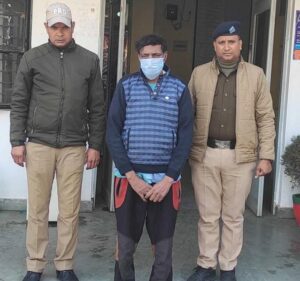 नशा तस्करों के विरूद्ध दून पुलिस की ताबडतोड कार्यवाही