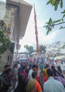 श्री झण्डे जी पर दर्शन मनौतियों के लिए अब लगा दूनवासियों का तांता