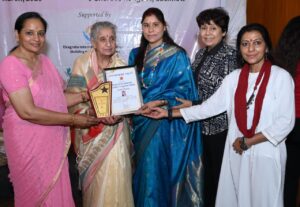 उत्तराखंड की पिंकी बिष्ट को सोमवार को शक्ति स्वरूपा सम्मान 2026 से सम्मानित किया गया