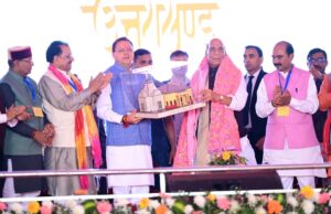 धामी बने ‘धुरंधर’, उत्तराखंड विकास की राह पर अग्रसर: राजनाथ सिंह