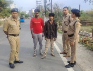 एसएसपी दून के निर्देशों पर एसपी ट्रैफिक के नेतृत्व में तड़के प्रातः से ही सभी थाना क्षेत्रों में चला दून पुलिस का चेकिंग अभियान