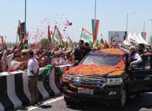 चिर परिचित अंदाज में फिर प्रकट किया उत्तराखंड प्रेम