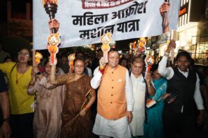 राजधानी में सीएम धामी के नेतृत्व में महिला आक्रोश मशाल यात्रा में उमड़ा जनसैलाब