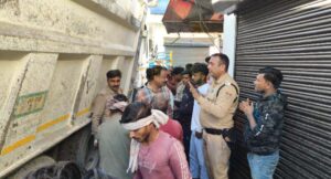 राजधानी दून में तेज़ रफ्तार का कहर,एक मजदूर की मौत, गुस्साए लोगों ने लगाया जाम