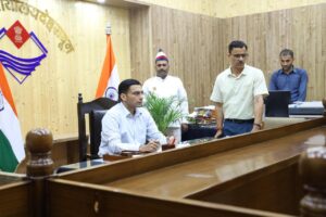एटीएस कॉलोनी में आतंक का पर्याय बने बिल्डर पर जिला मजिस्ट्रेट का बड़ा एक्शन स्वतः संज्ञान लेकर गुंडा एक्ट में बुक कर किया जिला बदर