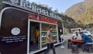 जिला प्रशासन की पहल से पर्यटकों और यात्रियों को मिल रहा पहाड़ी स्वाद, हिमालय किचन बनीं महिलाओं की आत्मनिर्भरता का माध्यम