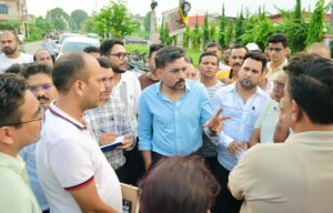 बालावाला क्षेत्र में सिंचाई एवं जनसमस्याओं पर जिलाधिकारी के कड़े निर्देश