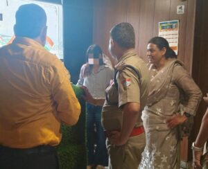 एसएसपी दून के निर्देशों पर स्पा सेंटरों की पुलिस द्वारा की गई आकस्मिक चेकिंग