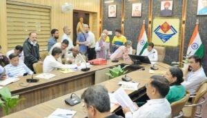 समाधान दिवस में 102 शिकायतें दर्ज, अधिकारियों को समयबद्ध निस्तारण के निर्देश