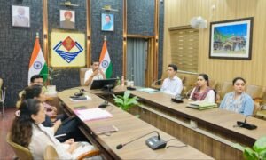 रिजर्व लैंड बैंक को जल्द अपडेट करें-डीएम