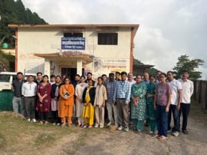सीएमओ ने जयहरीखाल, रिखणीखाल, नैनीडांडा की चिकित्सा इकाइयों का औचक निरीक्षण किया