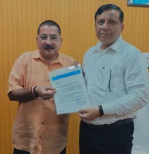 उत्तराखण्ड में सूचीबद्ध न्यूज पोर्टलों को जल्द जारी होंगे सम्मानजनक राशि के विज्ञापन, उत्तराखण्ड श्रमजीवी पत्रकार यूनियन की मांग पर लगी मुहर