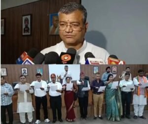 नगर निगम देहरादून में करीब 20 मनोनीत पार्षदों ने ली शपथ, मेयर ने दी बधाई