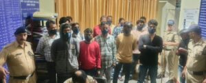 शराबियों की बारात लेकर फिर थाने पहुँची दून पुलिस की बस सेवा